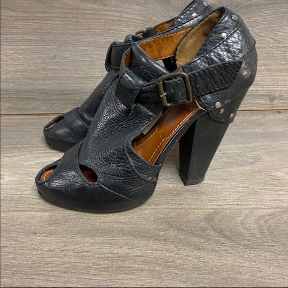 Givenchy | Vintage Chunky T Strap Peep Toe Heels - Picture 3 of 9